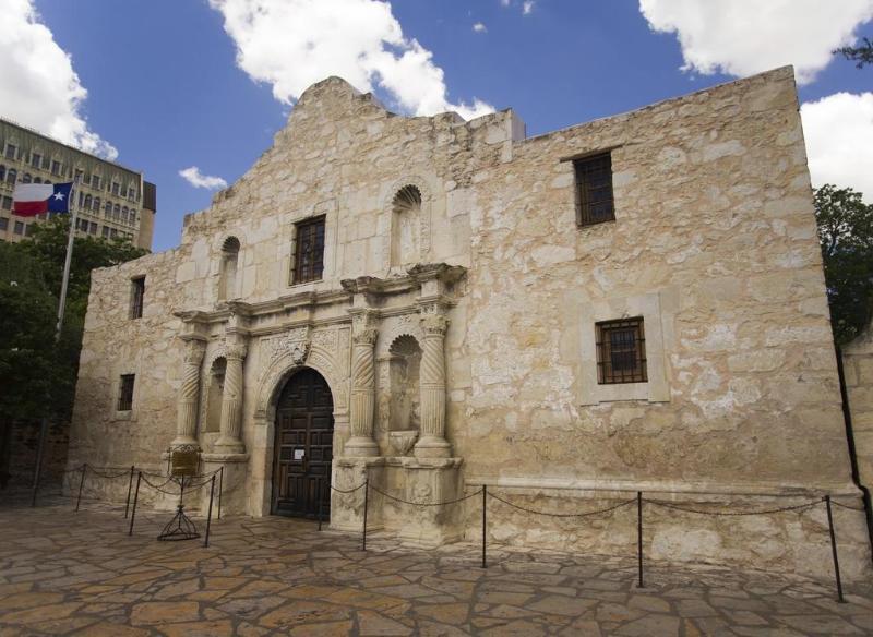 Отель Courtyard By Marriott San Antonio Airport Экстерьер фото